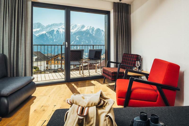 Suite mit Bergblick